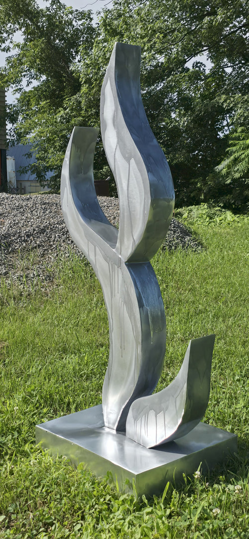 SILENCIEUSE R (SCULPTURE EN ACIER)