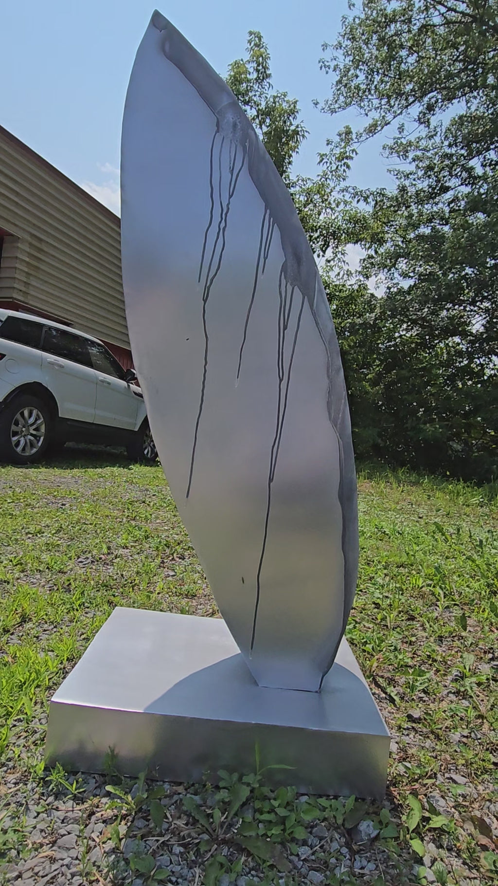 VERTICALE R (SCULPTURE EN ACIER)