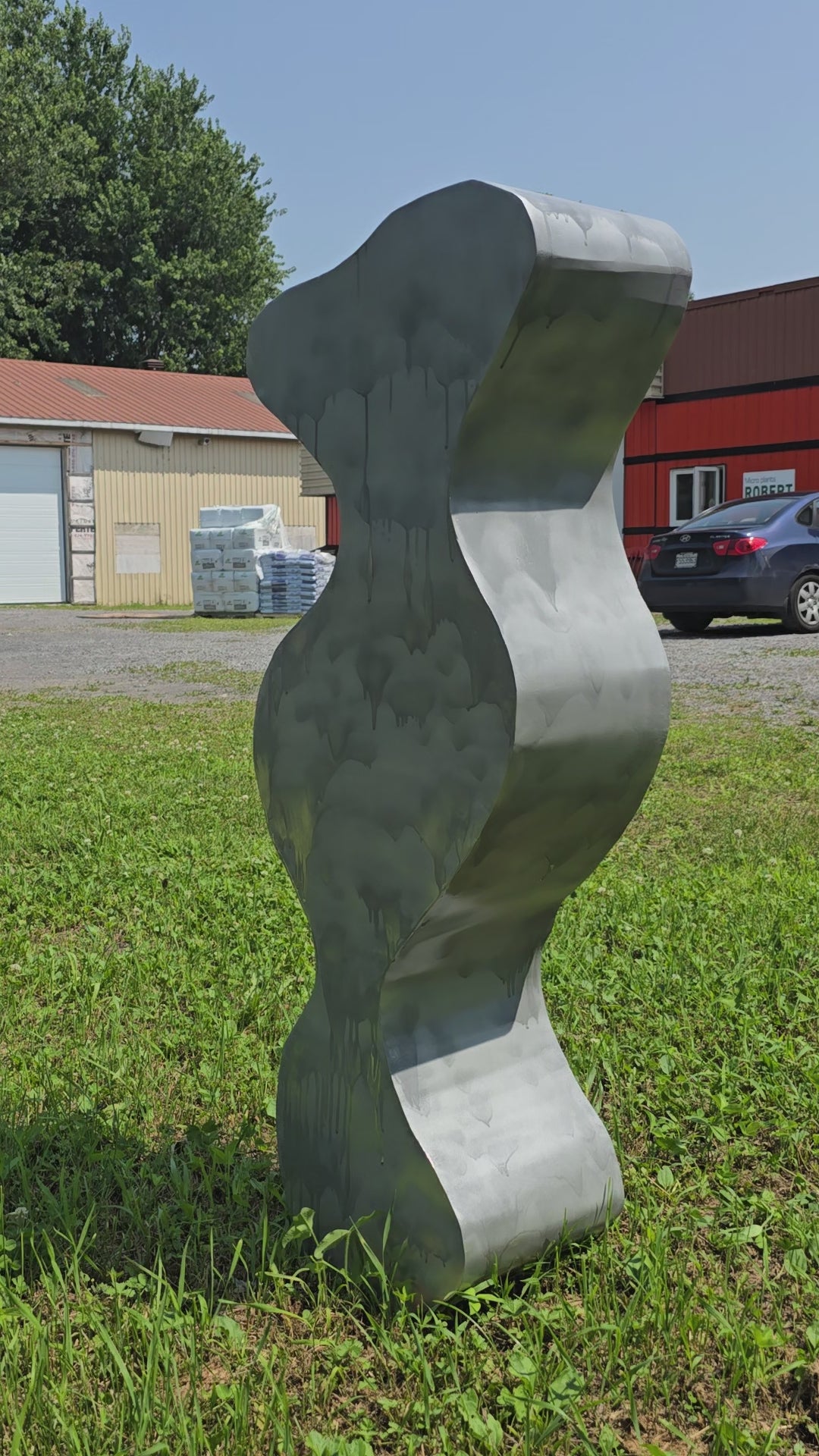 GRANDE R (SCULPTURE EN ACIER)