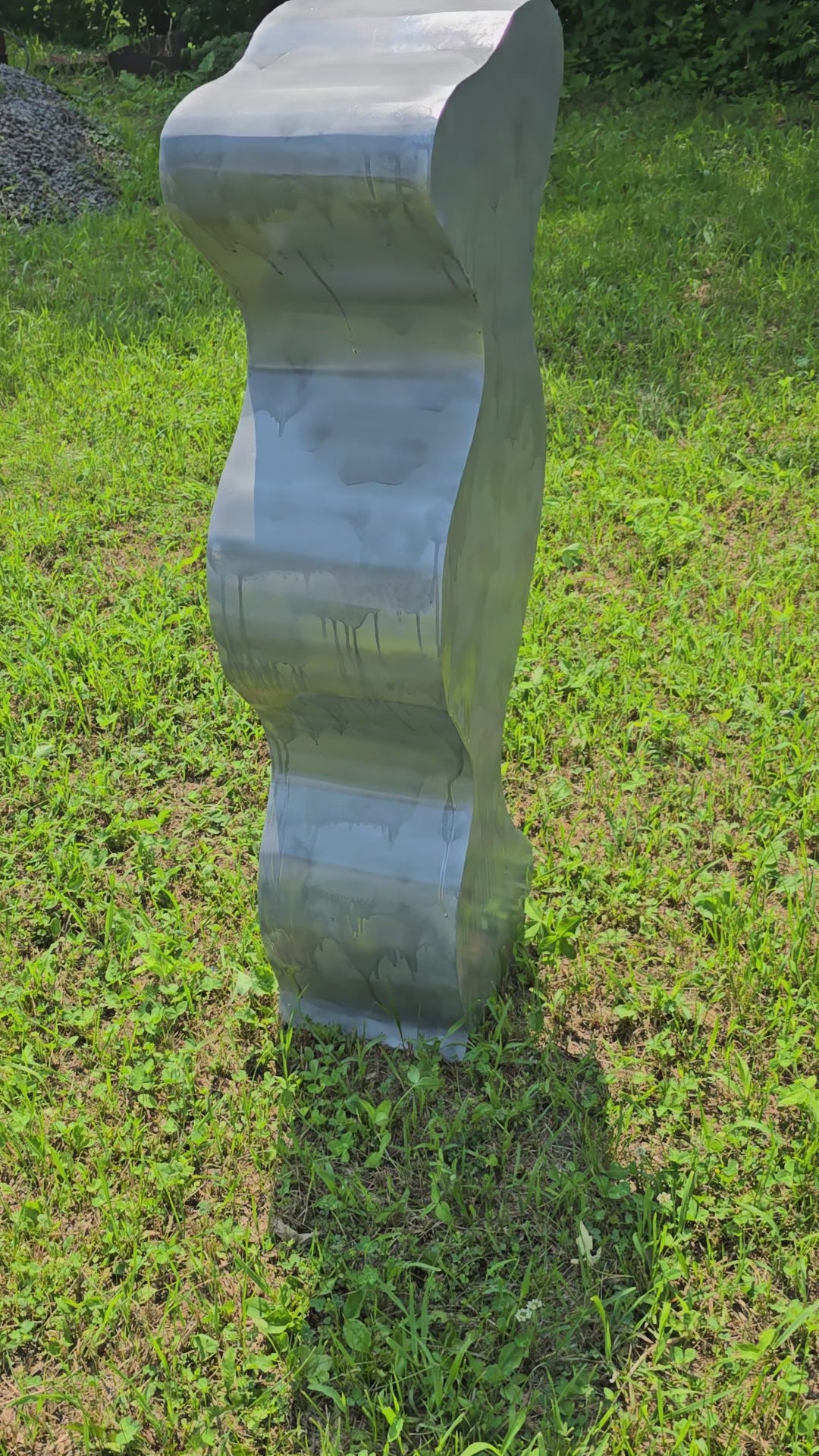 GRANDE R (SCULPTURE EN ACIER)